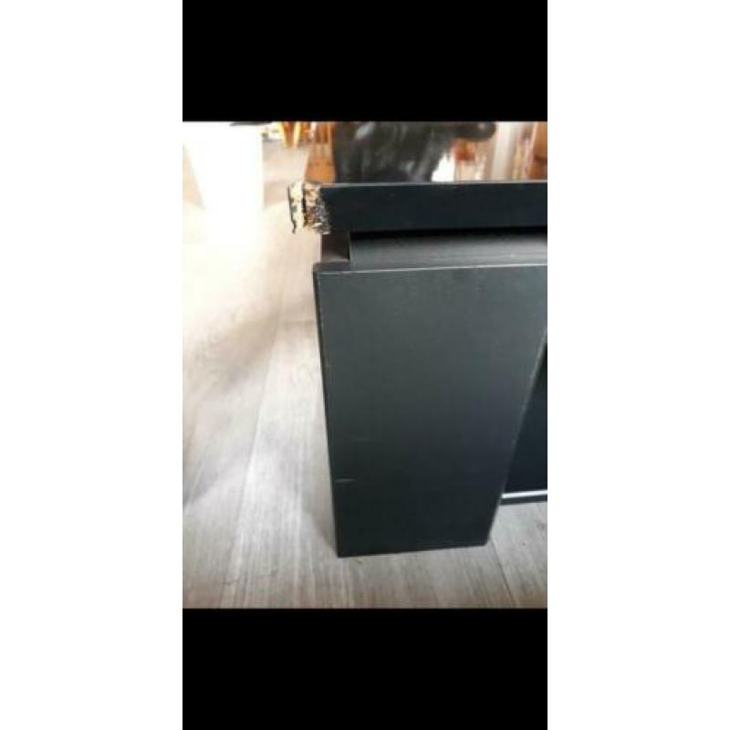 Houten werktafels, tv meubel en salontafel