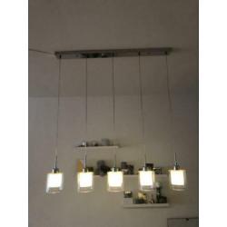 Mooie hanglamp met 5 lichtbronnen