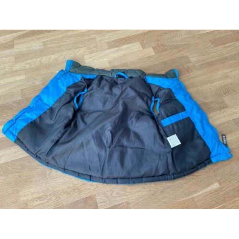 ** Kinder bodywarmer blauw maat 98 € 7,50 **