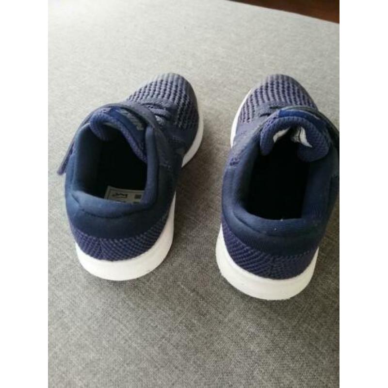 Nieuwe Nike schoenen maat 26