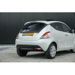 Lancia Ypsilon TwinAir 86 PK Silver ? PANO ? CLIMA ? CRUISE