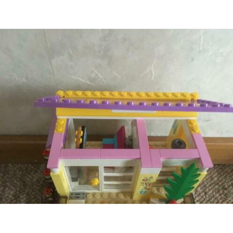 Te koop: Lego friends Stephanie’s strandhuis 41037