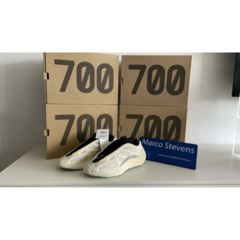 Adidas Yeezy V3 azeal maat :40eu