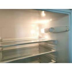 ZANUSSI 177cm Zeer Goede Inbouw Koelkast !!! 60 EURO !!!