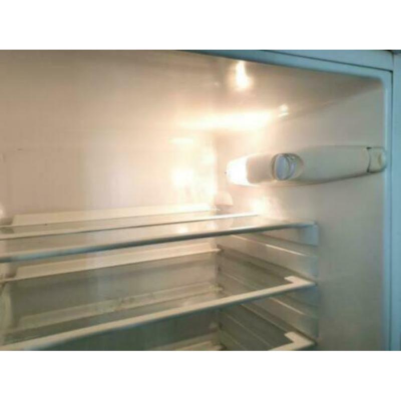ZANUSSI 177cm Zeer Goede Inbouw Koelkast !!! 60 EURO !!!