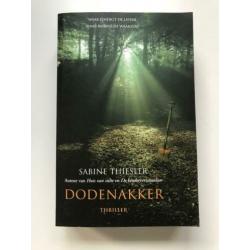 Sabine Thiesler - Dodenakker