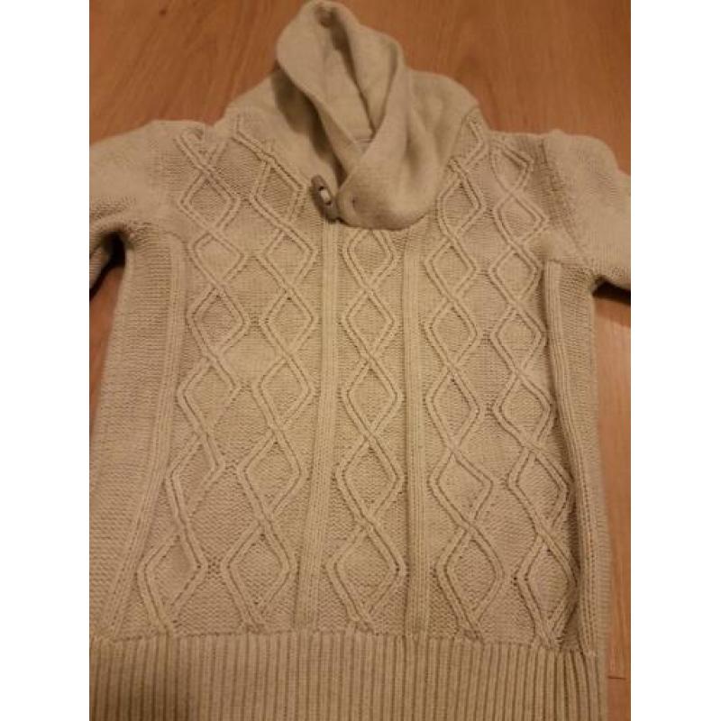 Ecru gekleurde trui met shawlkraag maat 110