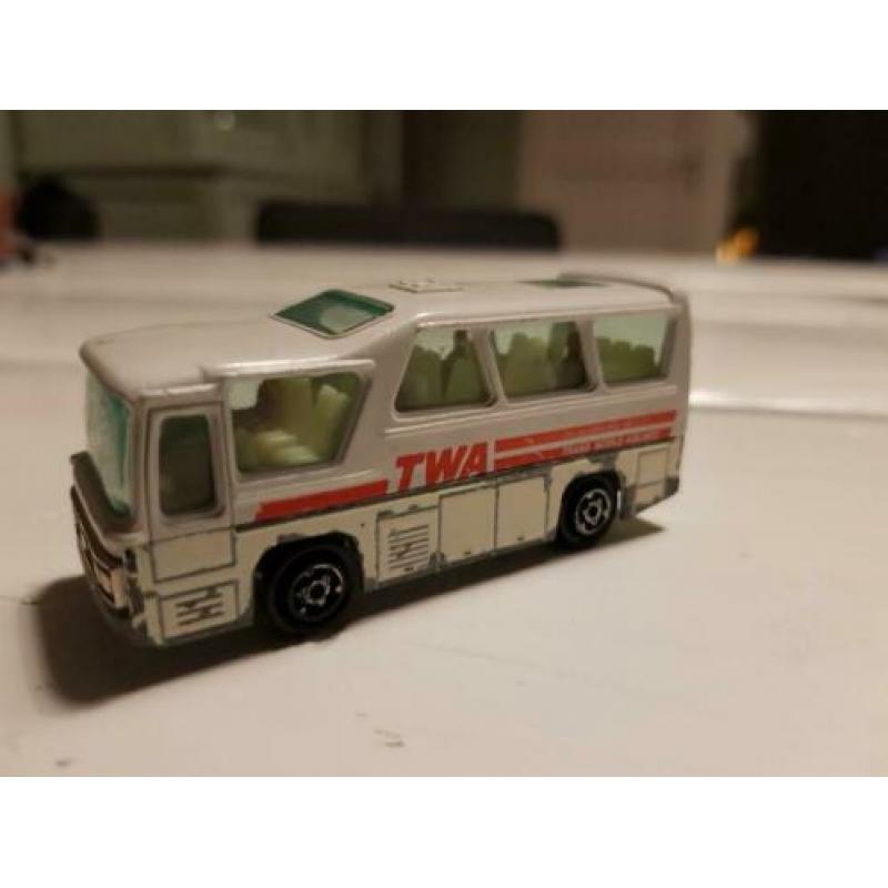Majorette Minibus No262