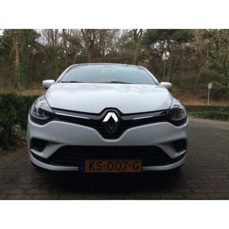 Renault Clio Intens Tce 90pk Eco2 S&S 2016 Wit