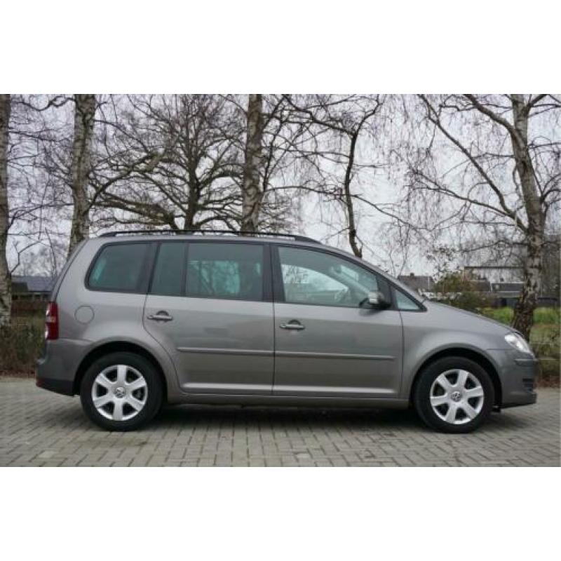 Volkswagen Touran 1.4 TSI Trendline | AUT | Climate | Cruise