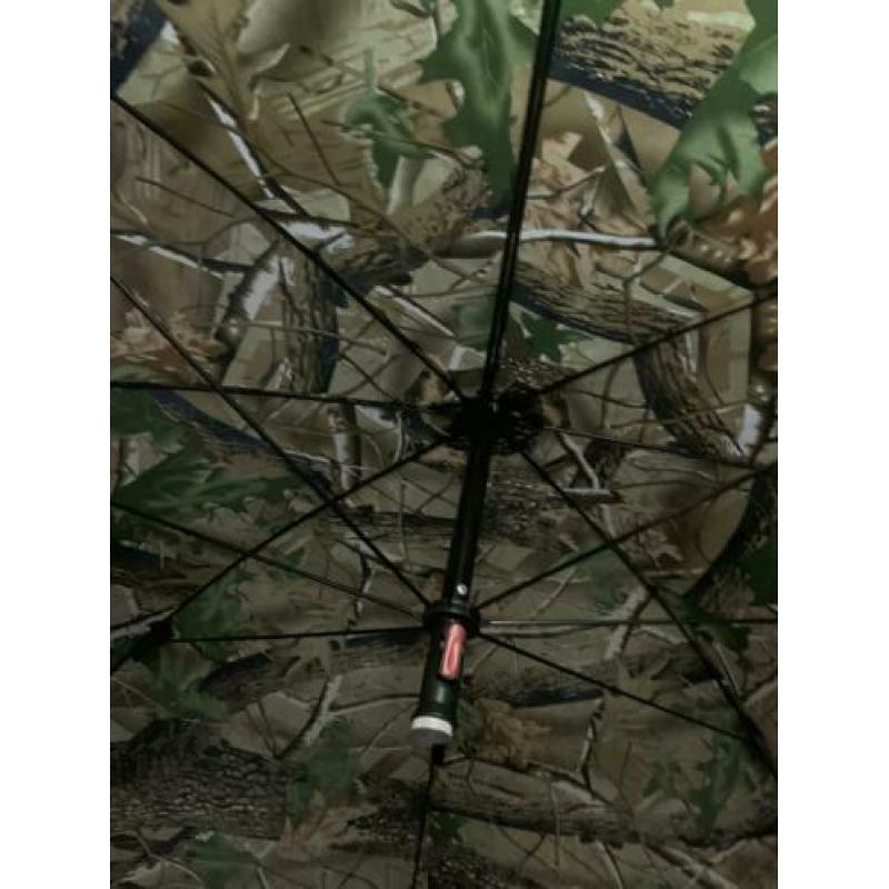 Vis paraplu brolly 50” met stormpalen en haringen