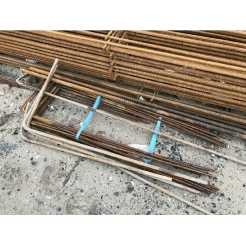Complete set wapening netten circa 25x 100x500 compleet