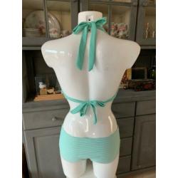 Bikini top van HM maat 75C