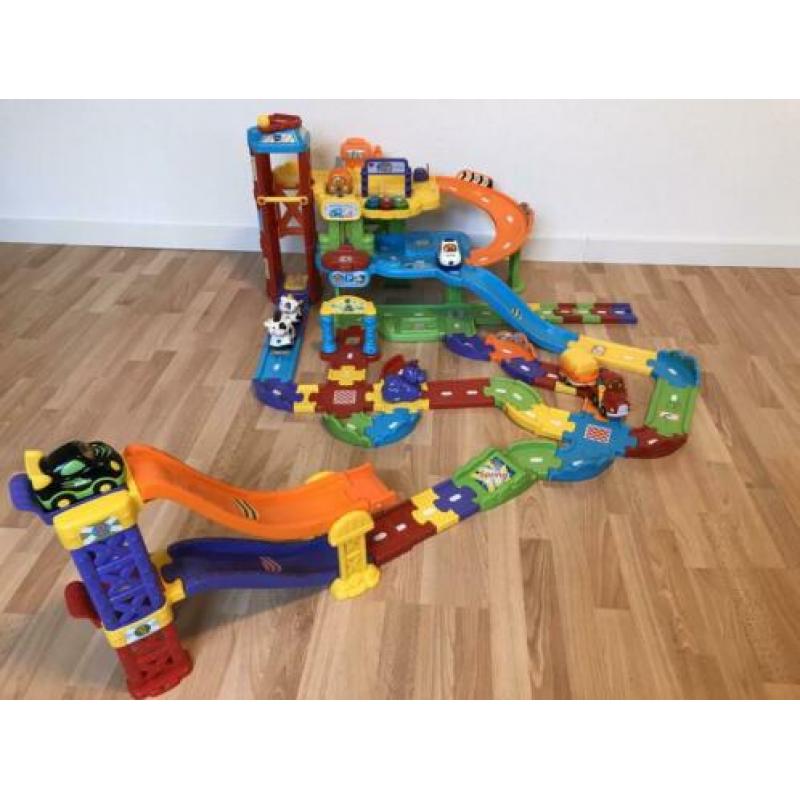 Vtech Toet Toeg grote garage en extra’s