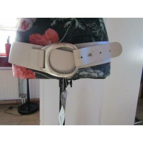 F171 PIET ZOOMERS mt 95 nieuw label riem beige ecru leer