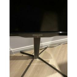 Vogel tv beugel EFF8830 inclusief Phillips LED tv 37 inch