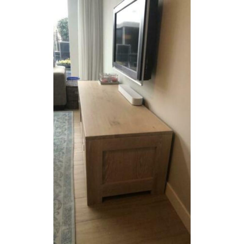 Massief Frans eikenhouten TV meubel