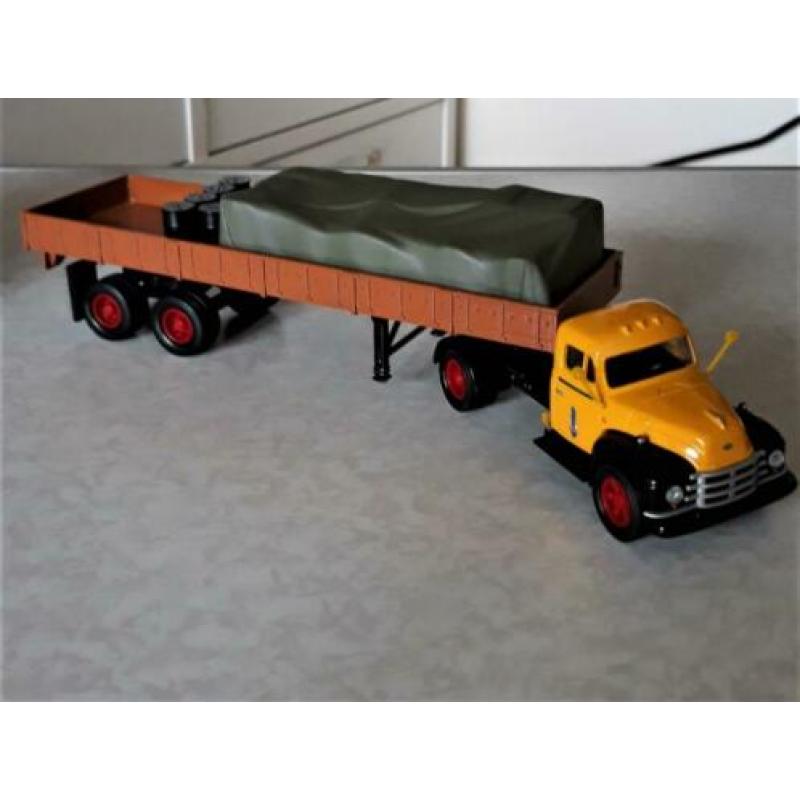 Corgi Classic Diamond serie met certif. en ovp...1/50