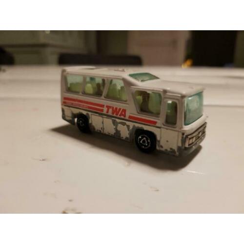 Majorette Minibus No262