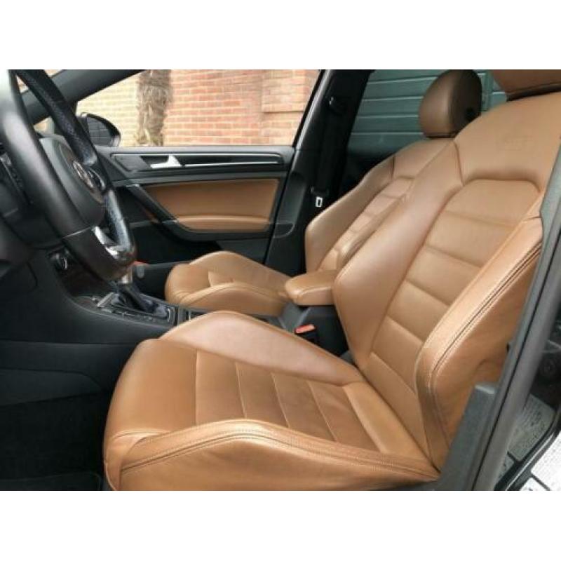 Volkswagen Golf 1.4 TSI GTE + Panoramadak + Navi + Leder + P