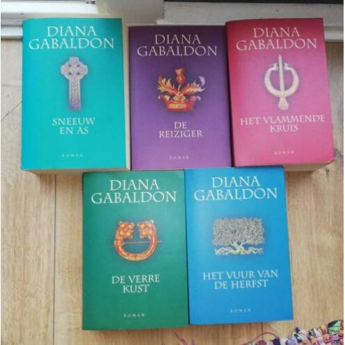Diana Gabaldon serie Outlander/reiziger cyclus 5x ruil/ €35