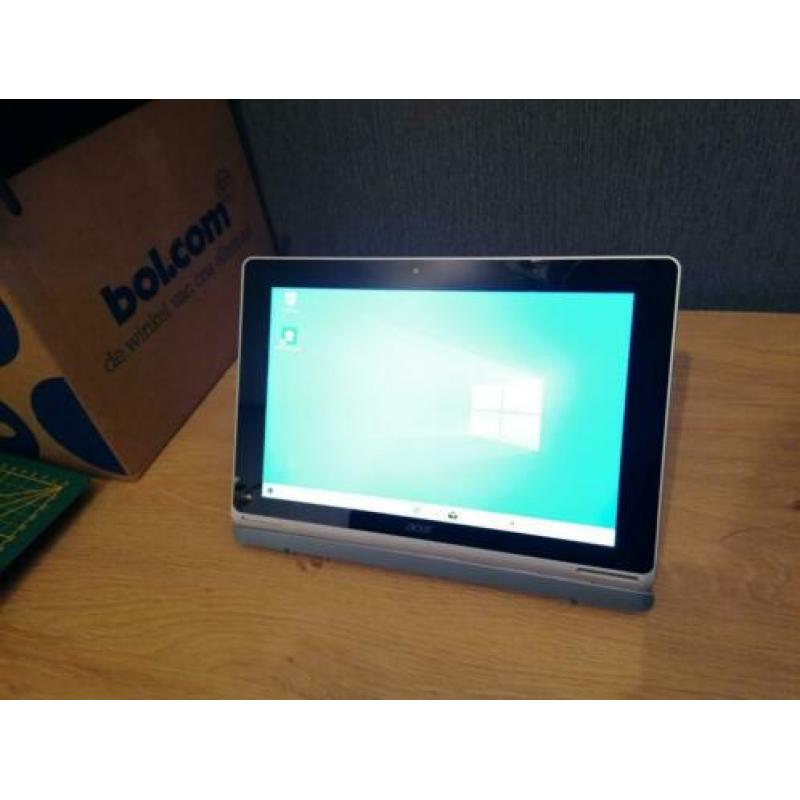 Acer Switch 10 64 gb ssd Laptop/Tablet