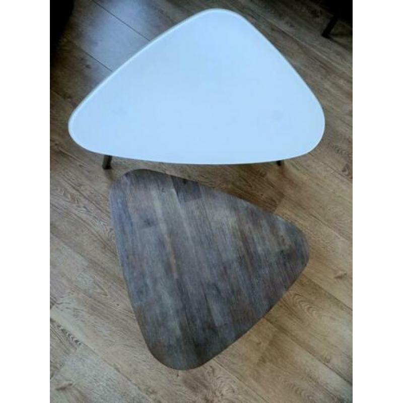 Xoon salontafels driehoek wit glas hout greywash staal