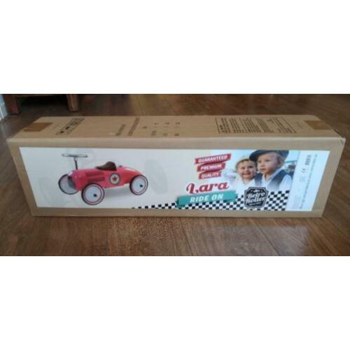 Nieuw in de doos - Retro Roller Lara (zalmroze) loopauto