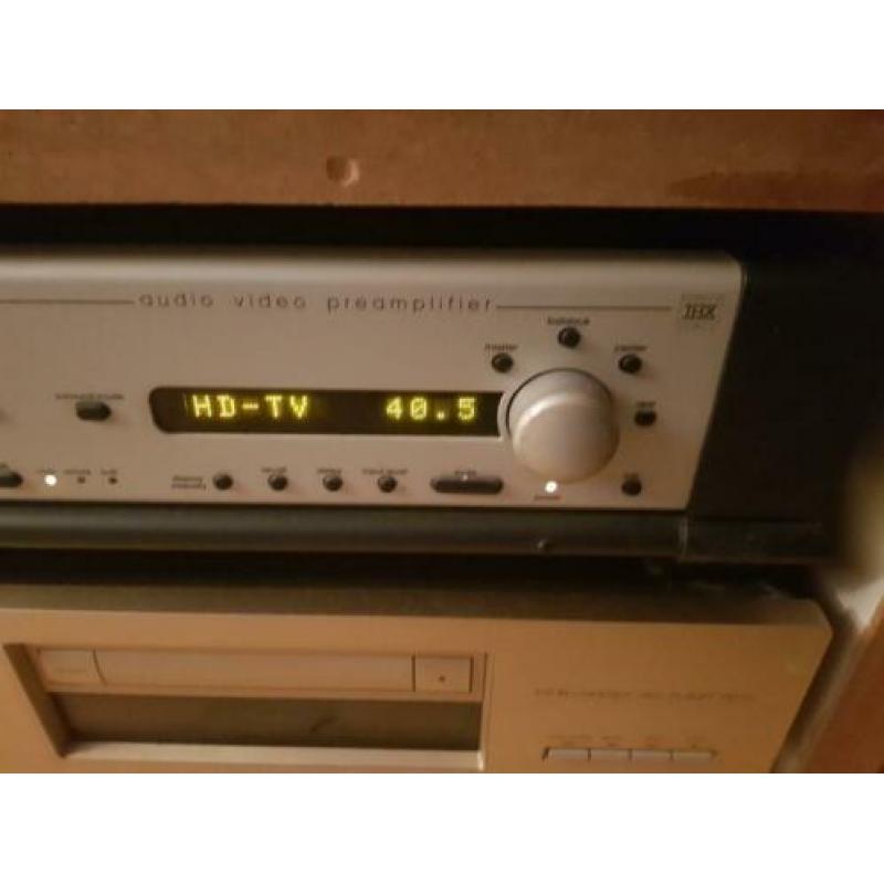Proceed avp1 surround processor voorversterker mark levinson