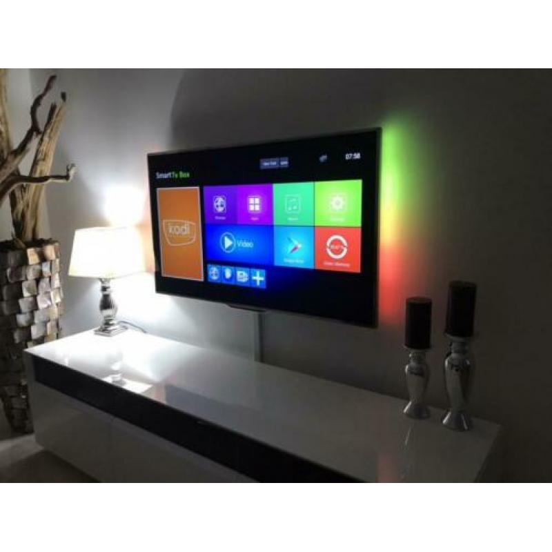 Philips 46PFL7007 Smart LED 3D TV Ambilight 46inch zilver