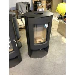 Showroommodel rais / attika poleo houtkachel met 35% korting