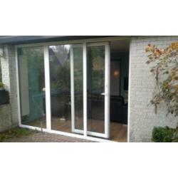 3-delige kunststof schuifpui max. 4500mm breed.