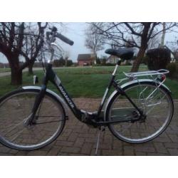 mooie avancer damesfiets