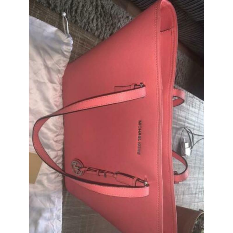 Michael kors jetset koraal