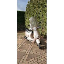 Te koop AGM VX50