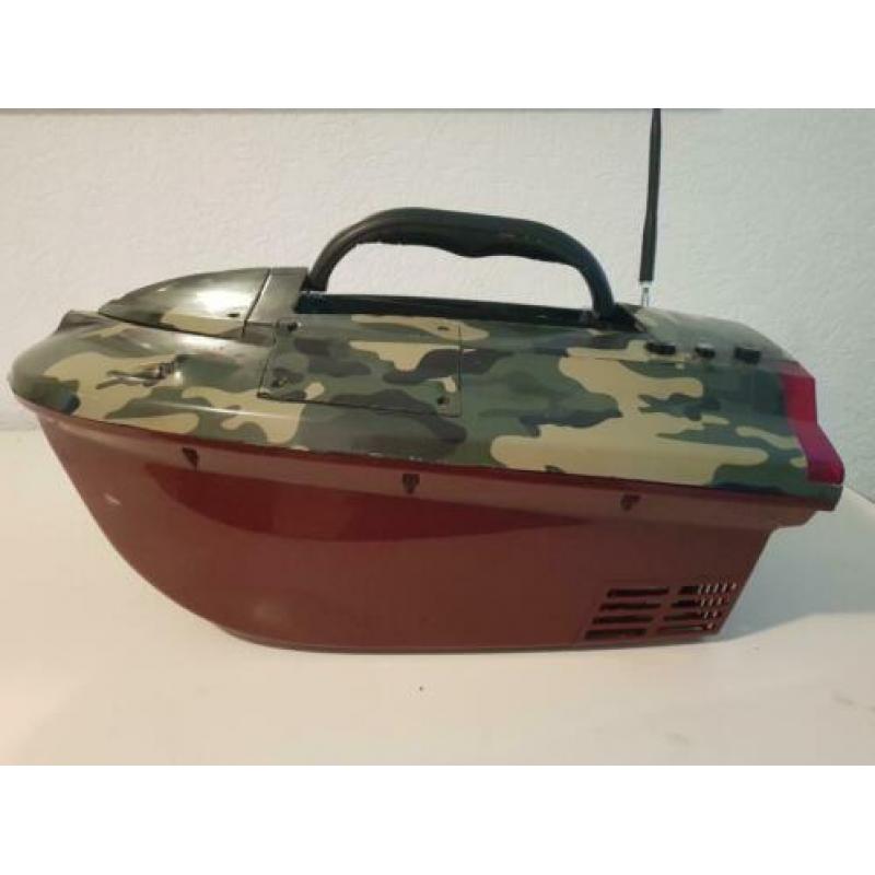 Mooie voerboot S-karp S60