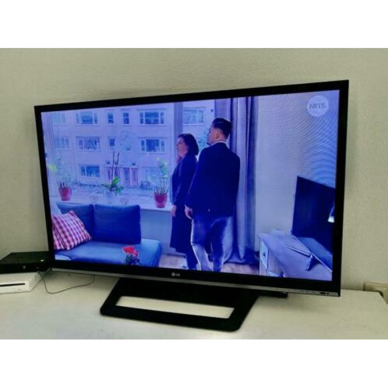LG LED-tv, 42 inch, uit 2012, in goede conditie