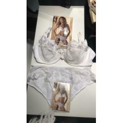 Roza lingerieset nieuw: model Kiara beugelbh 75D en slip 38