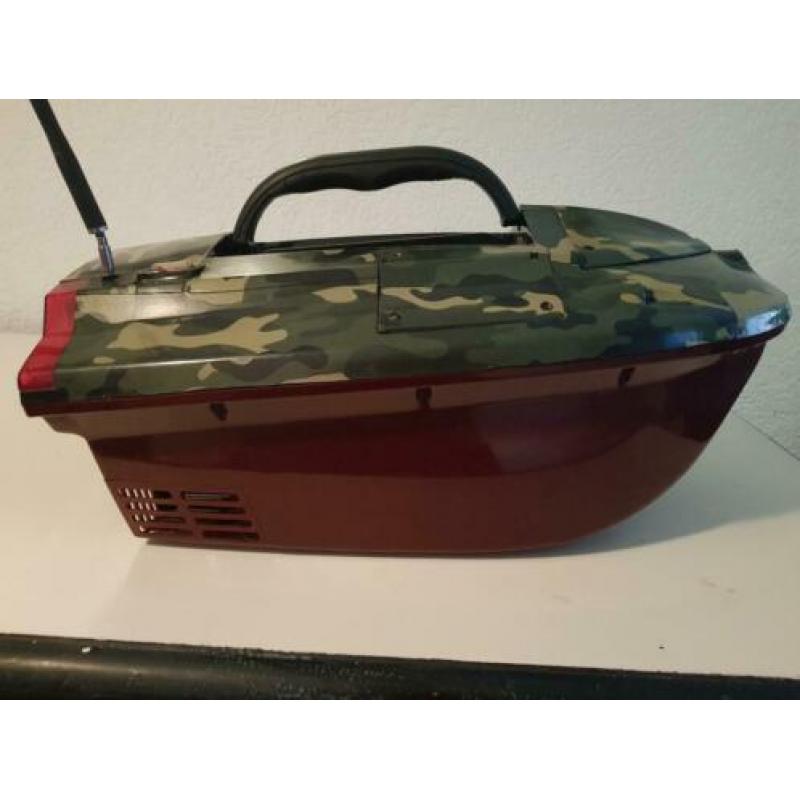 Mooie voerboot S-karp S60