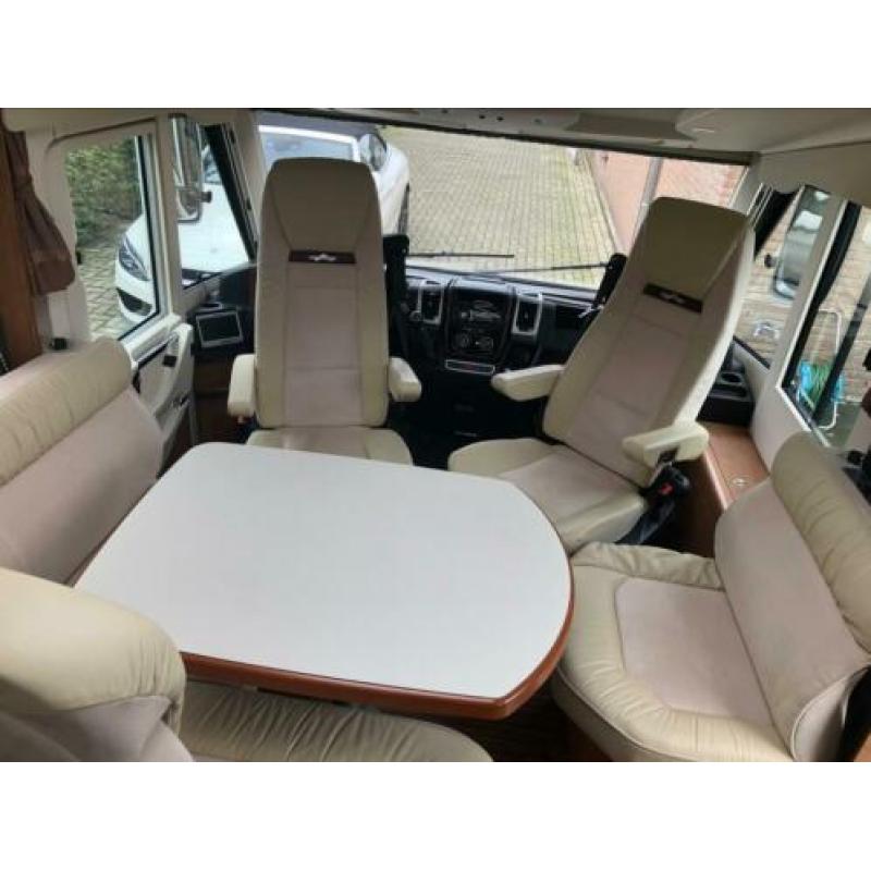 Carthago chic C-line 4.7 Integraal bj 2012 B rijbewijs