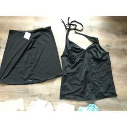 30 stuks lingerie (o.a. bh's, strings en slipdresses)