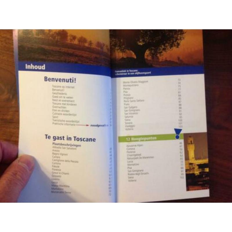 Toscane Italie ANWB reisgids + GROTE LOSSE KAART