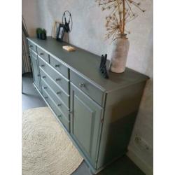 Trendy dressoir (grenen) in olijf groene kleur