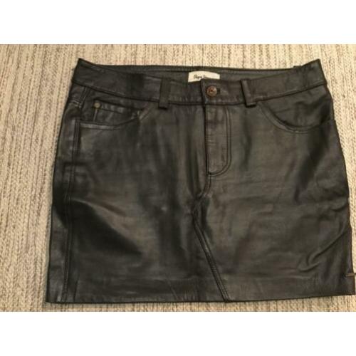 Zwart leren mini rok merk Pepe jeans maat L