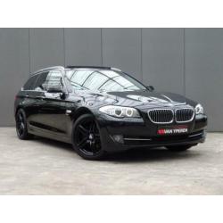 BMW 5 Serie Touring 525xd High Executive ?? PANORAMADAK ?? H
