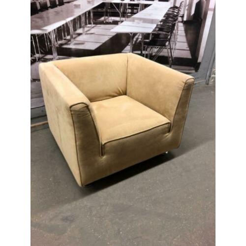 4800 Gelderland fauteuil