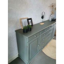 Trendy dressoir (grenen) in olijf groene kleur