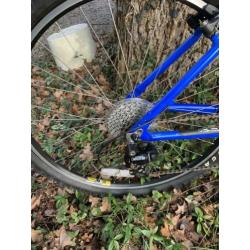 Kona Mountainbike maat M 170-180 Shimano Deore Triple 3 x 9