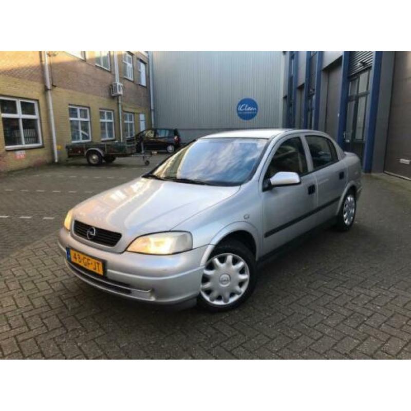 Opel Astra 1.8-16V Comfort AIRCO, NAP, 1e eigenaar, NWE APK