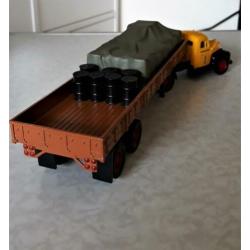 Corgi Classic Diamond serie met certif. en ovp...1/50